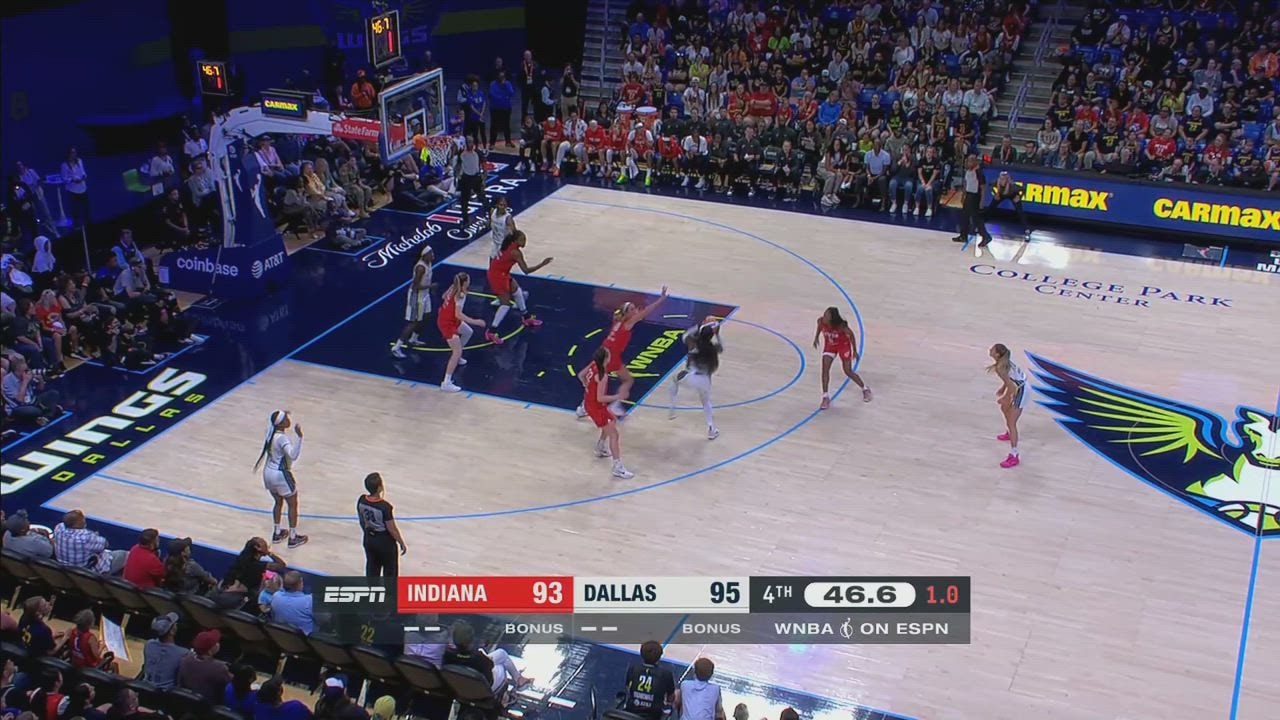 Arike Ogunbowale gets it to go at the buzzer