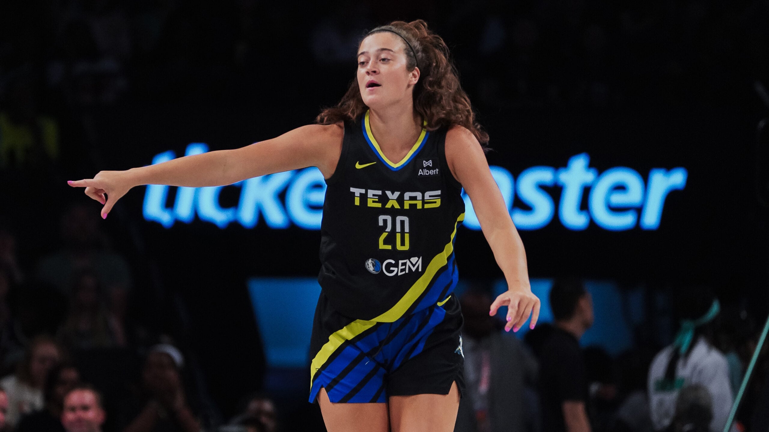 Wings Fall At Aces 106-87