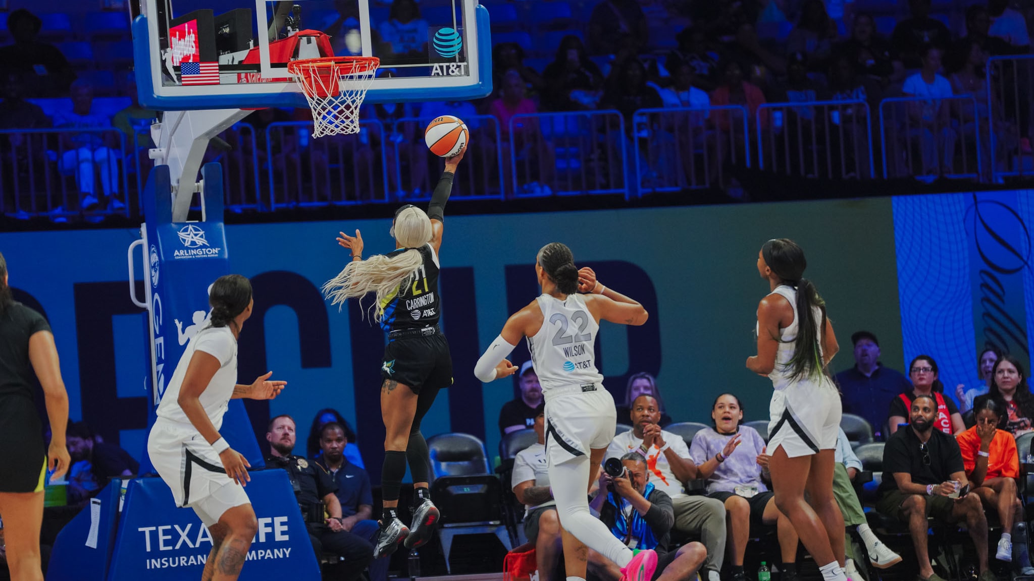 Aces Defeat Wings In Front Of Sold-Out Crowd