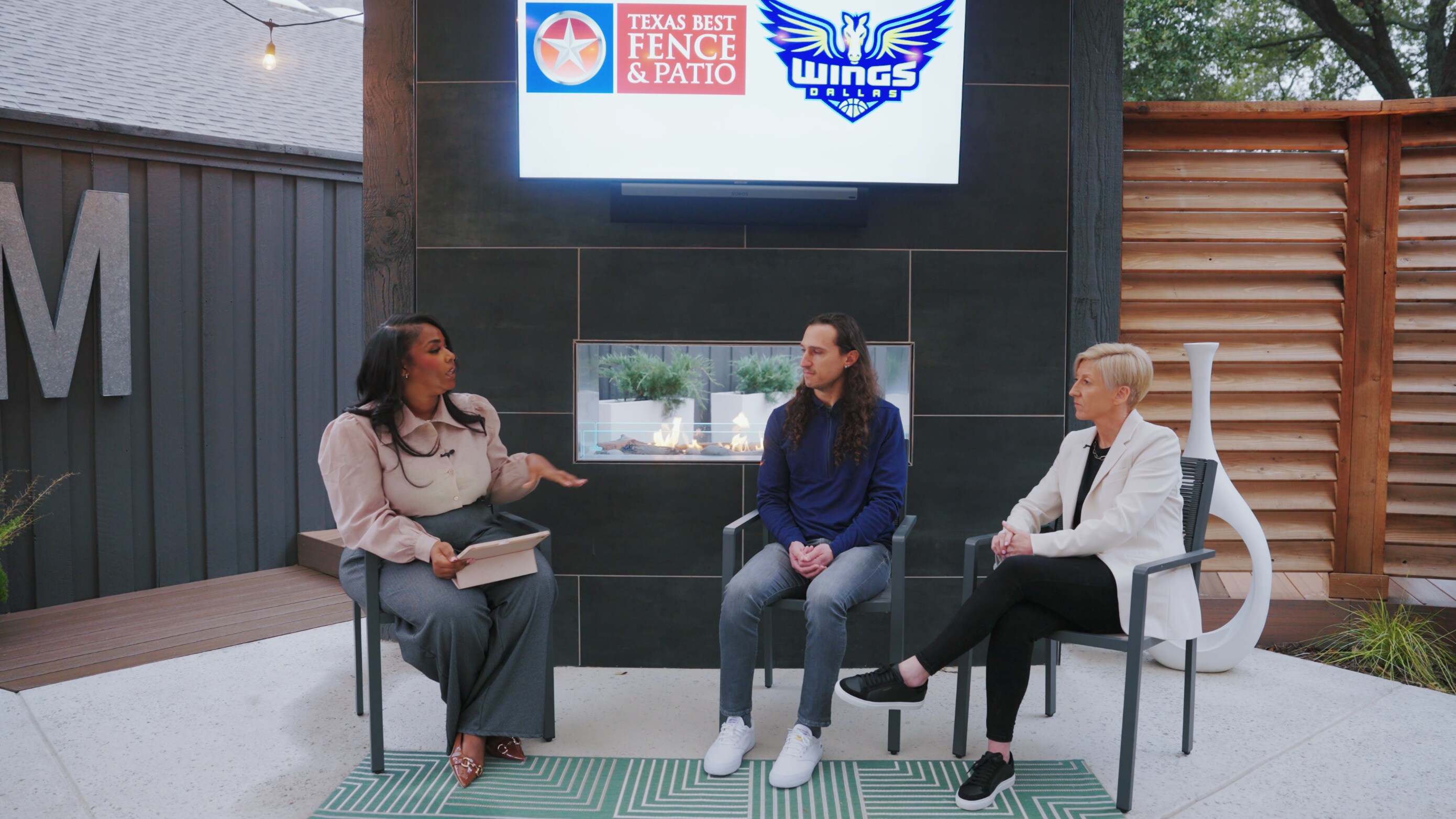 Fireside Chat with Chris Koclanes & Pauline MacDonald