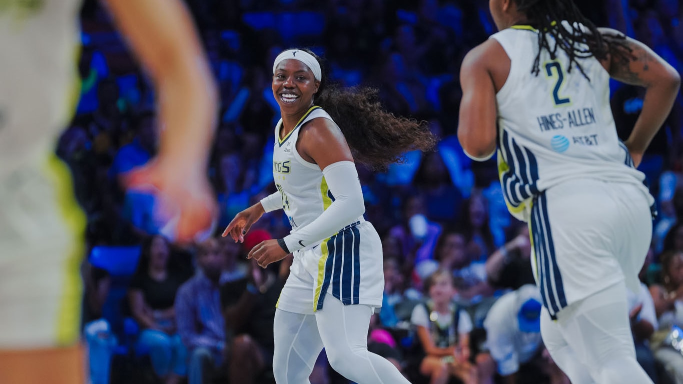 Ogunbowale Sets Franchise Assist Mark In Win Over Liberty